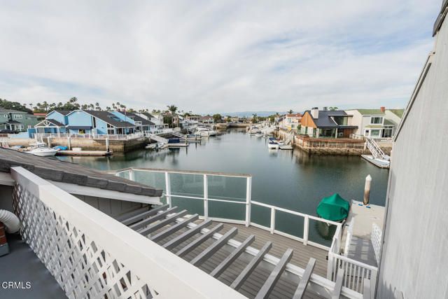 2221 Kingsbridge Lane, Oxnard, CA 93035