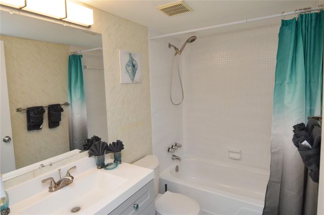 12760 INDIAN ROCKS ROAD 548, Largo, FL 33774