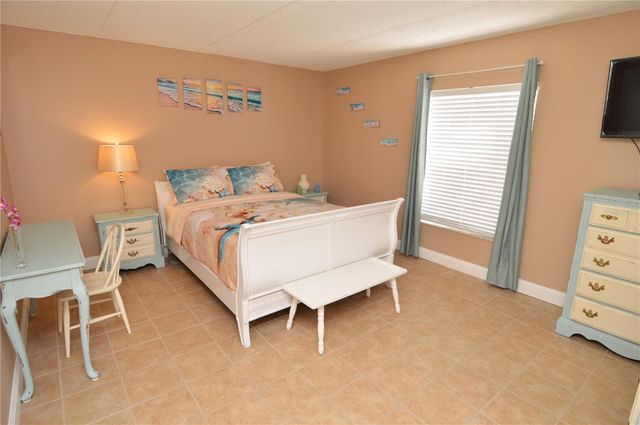 12760 INDIAN ROCKS ROAD 548, Largo, FL 33774