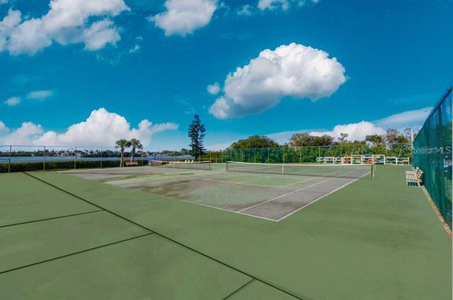 12760 INDIAN ROCKS ROAD 548, Largo, FL 33774