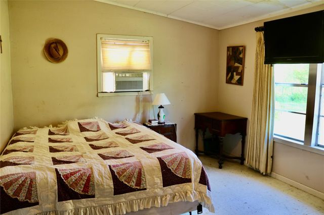 13343 Fm 1725 Road, Cleveland, TX 77328