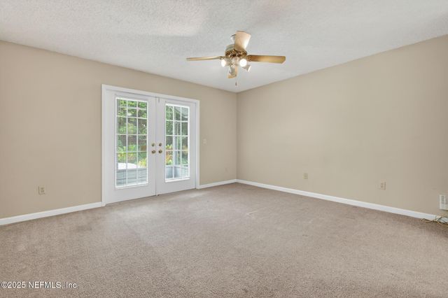 2035 TANNERS GREEN Way, Jacksonville, FL 32246