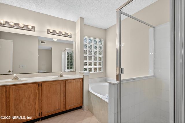 2035 TANNERS GREEN Way, Jacksonville, FL 32246