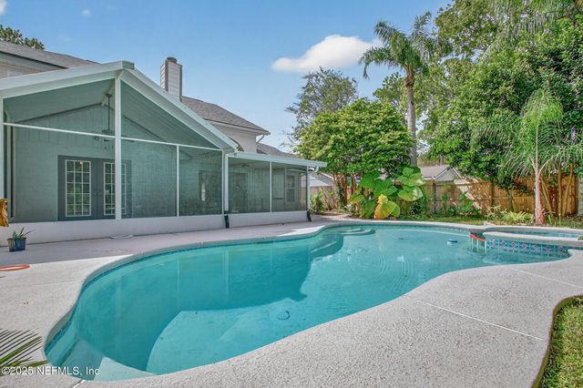 2035 TANNERS GREEN Way, Jacksonville, FL 32246