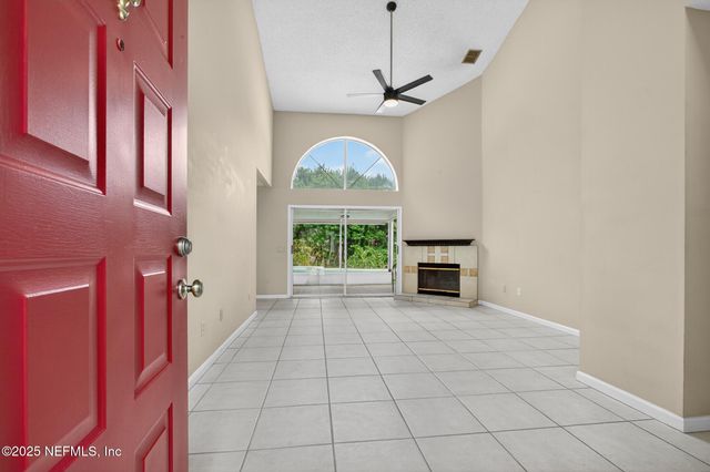 2035 TANNERS GREEN Way, Jacksonville, FL 32246