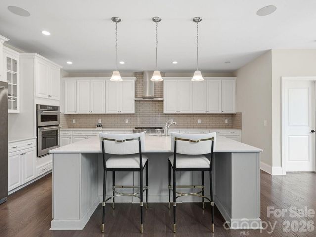 1015 Golden Bell Drive, Waxhaw, NC 28173