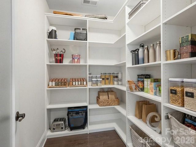 1015 Golden Bell Drive, Waxhaw, NC 28173