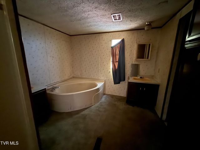 116 Steele Road, Rogersville, TN 37857