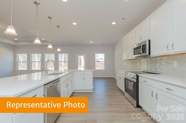 12192 Muscadine Court, Midland, NC 28107