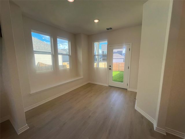 217 Woodrow LN, Liberty Hill, TX 78642