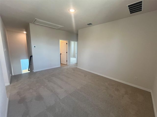 217 Woodrow LN, Liberty Hill, TX 78642