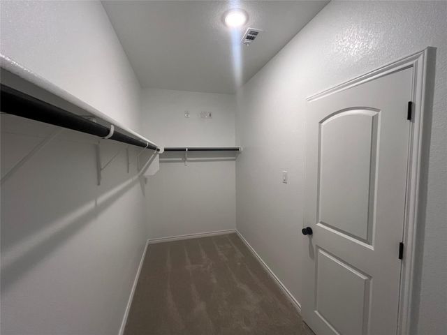 217 Woodrow LN, Liberty Hill, TX 78642