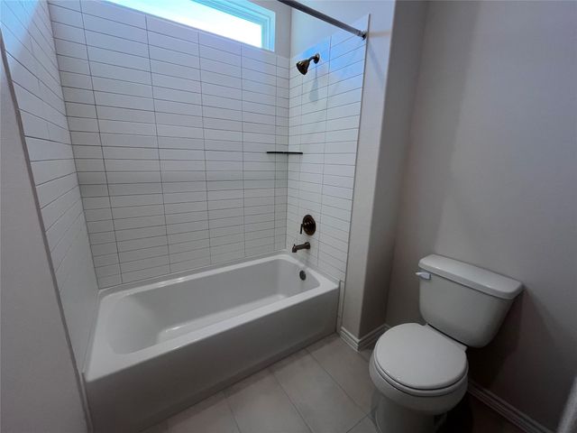 217 Woodrow LN, Liberty Hill, TX 78642