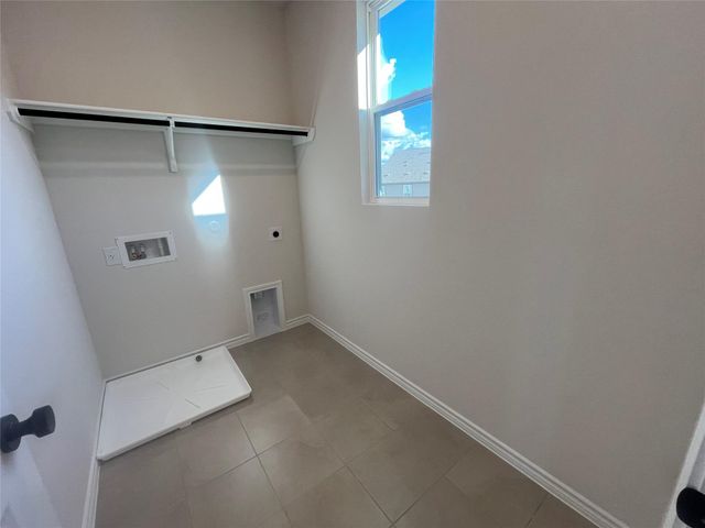 217 Woodrow LN, Liberty Hill, TX 78642