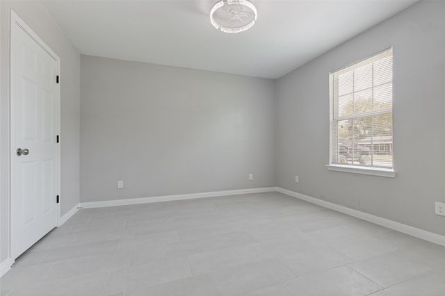 5034 Nassau Road, Houston, TX 77021