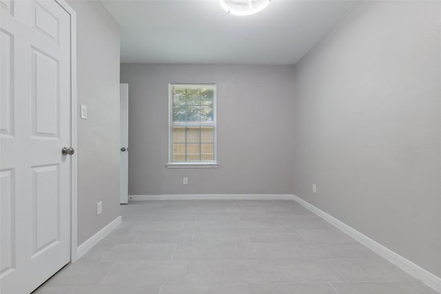 5034 Nassau Road, Houston, TX 77021