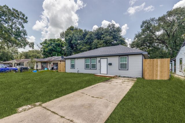 5034 Nassau Road, Houston, TX 77021