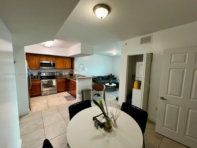 1723 SW 2nd Ave 1106, Miami, FL 33129