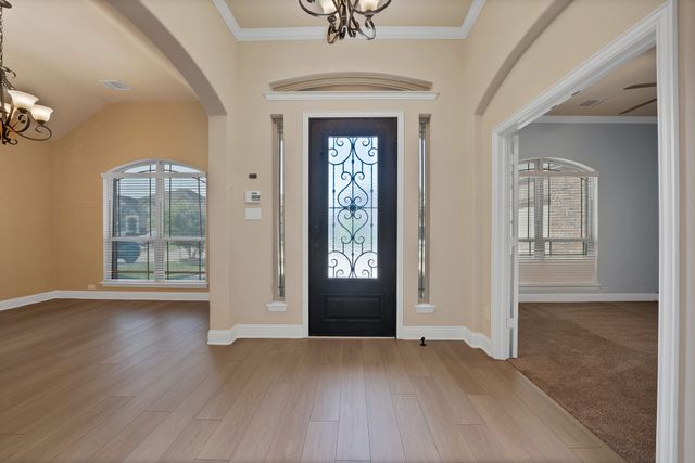2662 La Jolla Boulevard, Grand Prairie, TX 75054