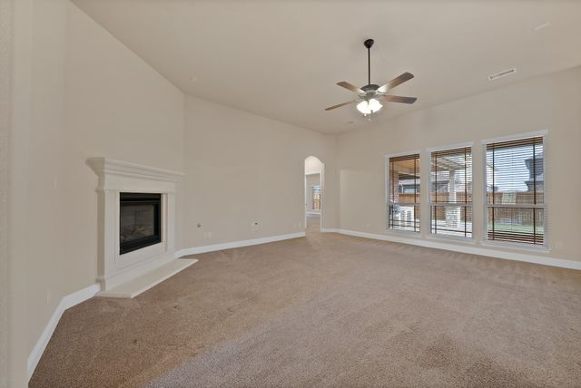 2662 La Jolla Boulevard, Grand Prairie, TX 75054