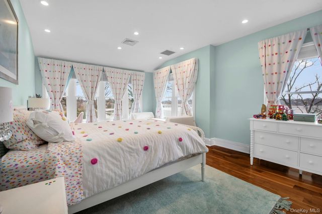 102 Shore Road, Douglaston, NY 11363