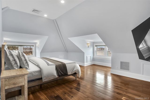 102 Shore Road, Douglaston, NY 11363