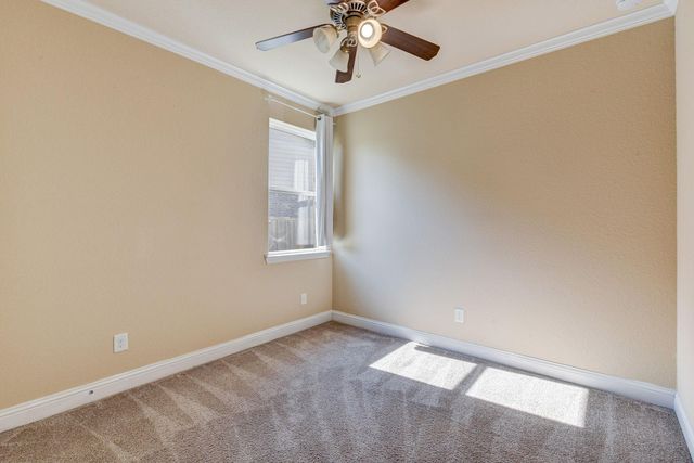 39 S Pinto Point Circle, Spring, TX 77389