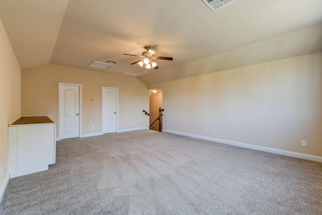 39 S Pinto Point Circle, Spring, TX 77389