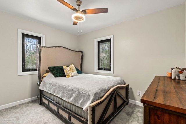 12 Dudley Road, Brentwood, NH 03833