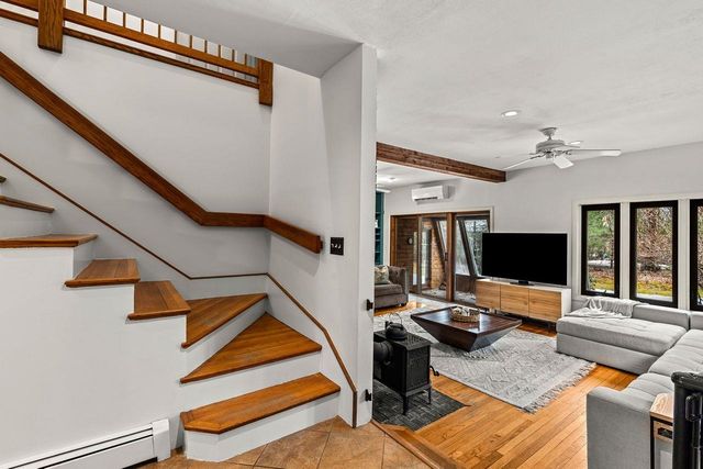 12 Dudley Road, Brentwood, NH 03833