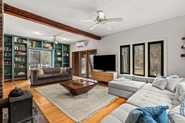 12 Dudley Road, Brentwood, NH 03833