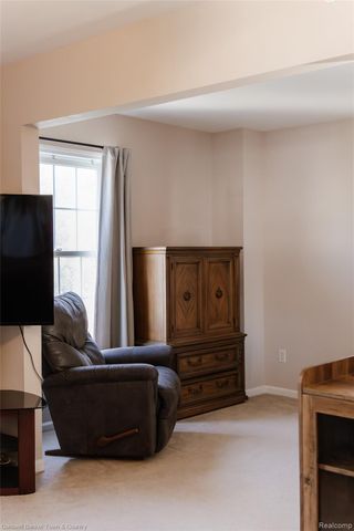714 Eagle Drive, Fenton, MI 48430