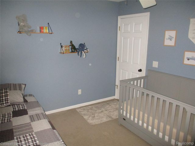 714 Eagle Drive, Fenton, MI 48430