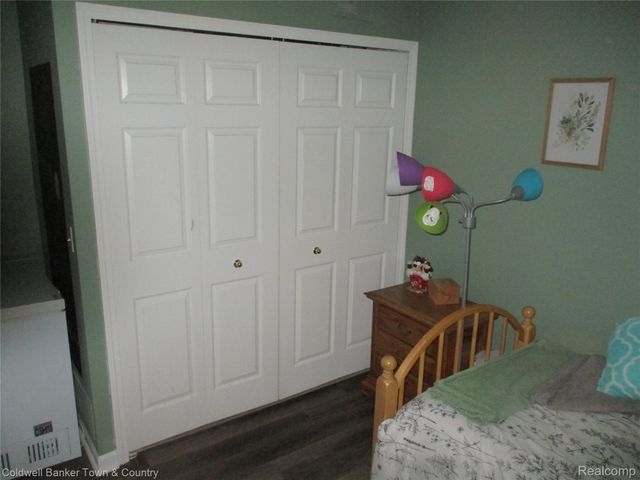 714 Eagle Drive, Fenton, MI 48430