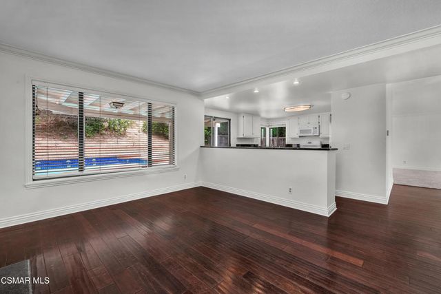 2594 Ridgebrook Place, Thousand Oaks, CA 91362