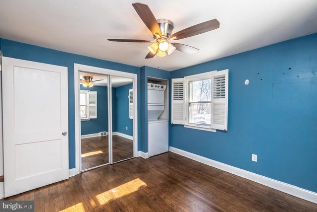 36 FAIRVIEW RD, Paoli, PA 19301