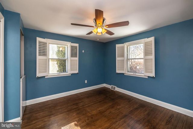 36 FAIRVIEW RD, Paoli, PA 19301