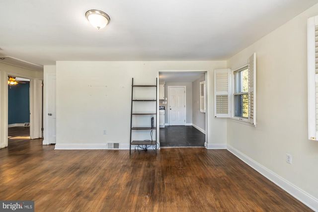 36 FAIRVIEW RD, Paoli, PA 19301