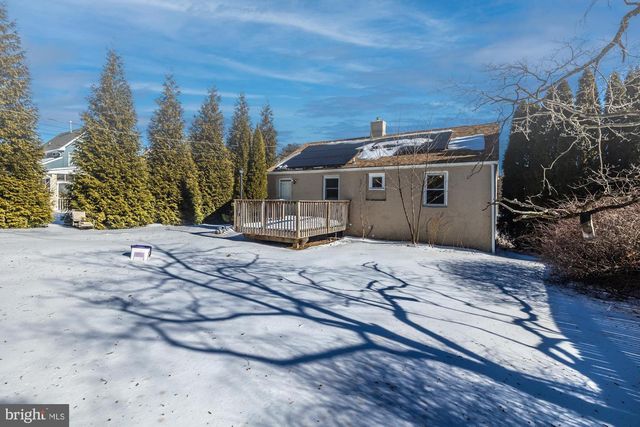 36 FAIRVIEW RD, Paoli, PA 19301