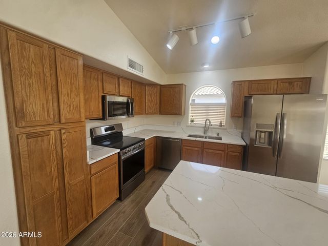 7873 W ADOBE Drive, Glendale, AZ 85308