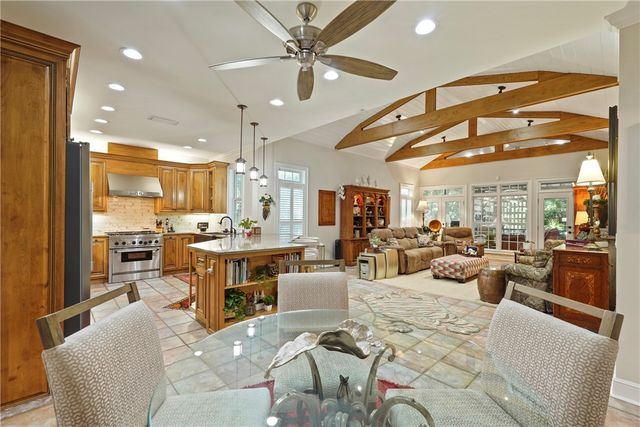 219 Abbott Lane, St Simons Island, GA 31522