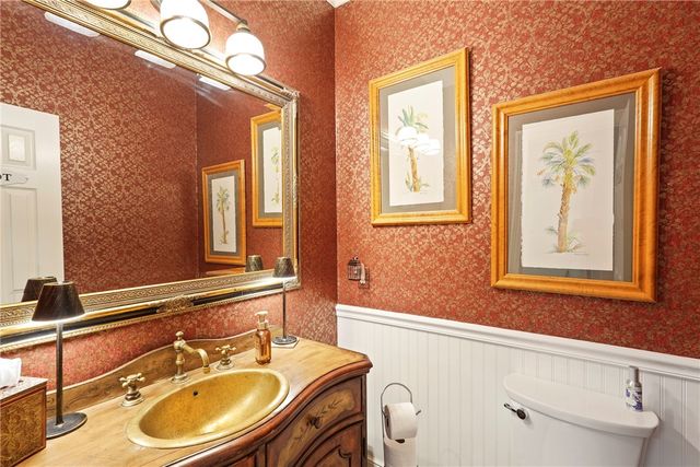 219 Abbott Lane, St Simons Island, GA 31522