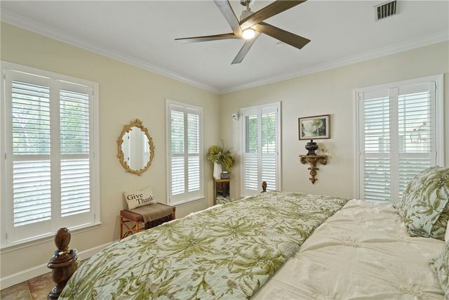 219 Abbott Lane, St Simons Island, GA 31522