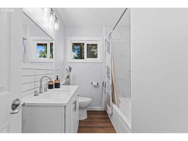 4416 Ne 75TH Ave, Portland, OR 97218