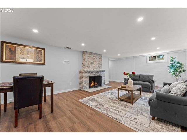 4416 Ne 75TH Ave, Portland, OR 97218
