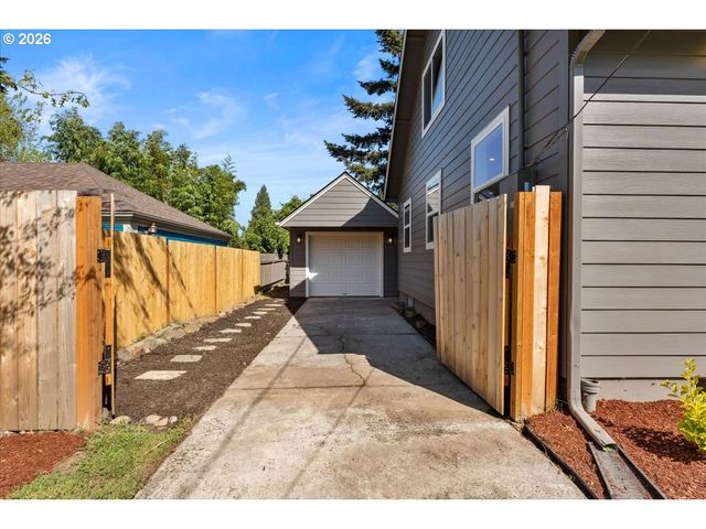 4416 Ne 75TH Ave, Portland, OR 97218