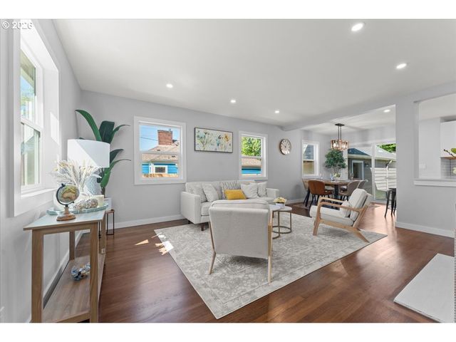 4416 Ne 75TH Ave, Portland, OR 97218