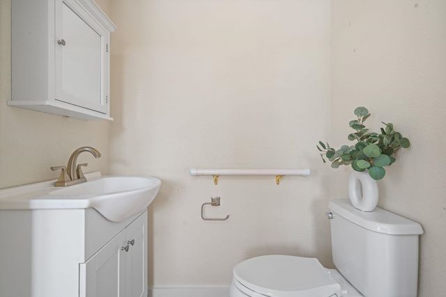 52 Green Street, Northwood, NH 03261