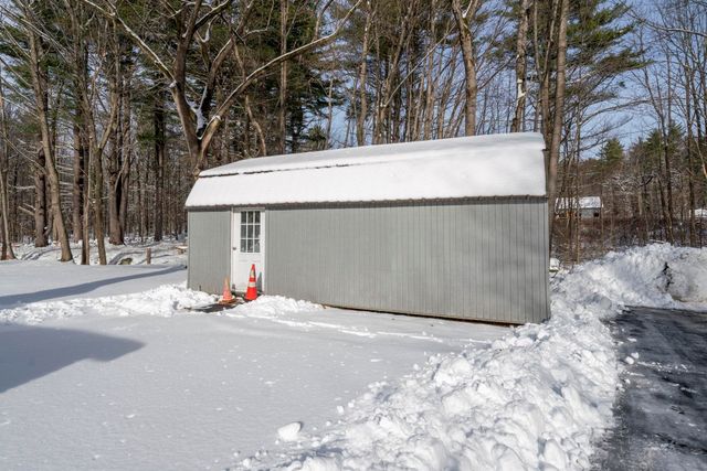 52 Green Street, Northwood, NH 03261