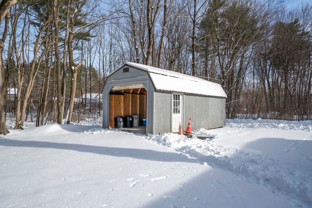 52 Green Street, Northwood, NH 03261